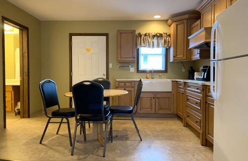 Norwich Hotel | Fred's Inn