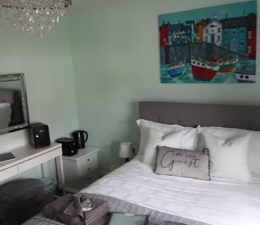 Par Casa | Freda's Treasure "Abi's Room"