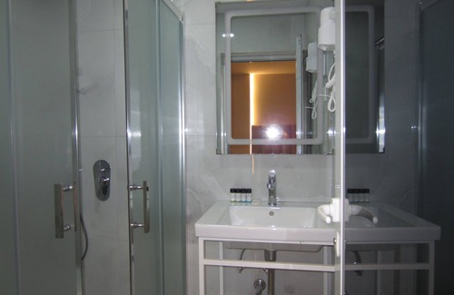 Tirana Hotel | Freddy's Hotel
