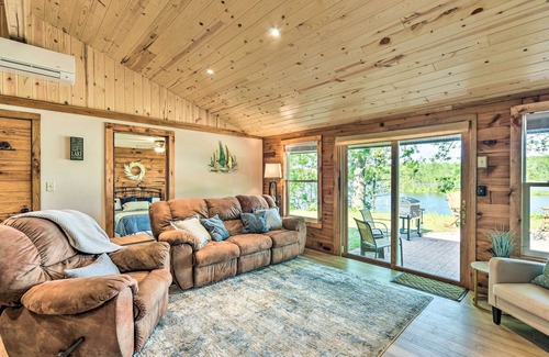 Bone Lake Cabina | Frederic Lakefront Retreat w/ Dock & Patio!