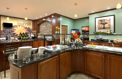 Tucson Apartamento | Desayuno gratis + Wi-Fi gratis + Piscina al aire libre | Estudio cerca del aeropuerto de Tucson