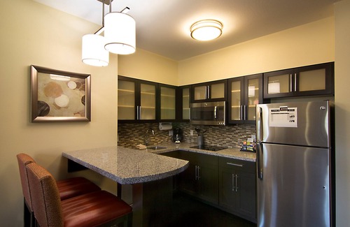 Bressi Ranch Condominio | Free Breakfast Included! Pool & Hot Tub Access. Great Location!