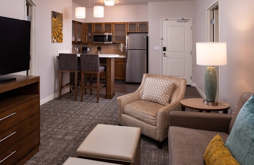 St. George Condominio | Free Breakfast + Shared Pool & Hot Tub | Perfect Family Vacation!