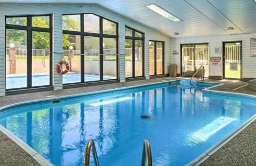 Branson Casa | Free Daily Attractions including Silver Dollar City! Spacious, Centrally located, 2 pools