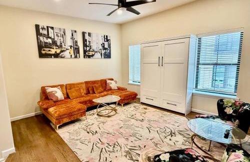 Hoboken Apartamento | Free Parking -2BR,2Bath, 4Beds, Sleeps 6, 10 Min to NYC, 10 Min to Path