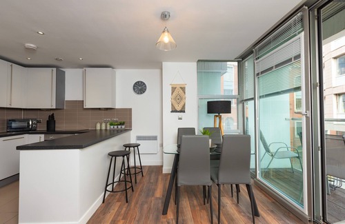 St George's Quarter Apartamento | Free Parking, Balcony, Modern, 2 Bed, Citycentre
