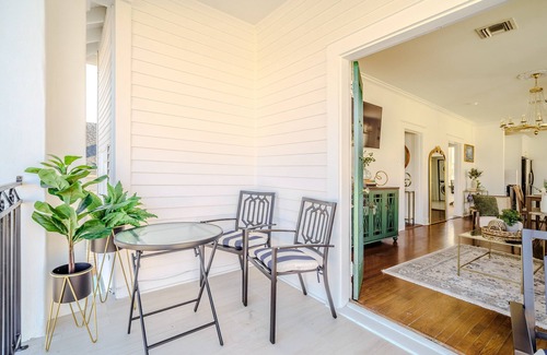 Touro Condominio | *FREE* Parking/Renovated Gem near French Qtr