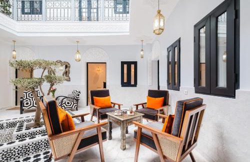 Bab Doukkala Cama Y Desayuno | Free People Riad and Spa
