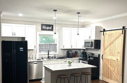 Oxford Casa | Free Ride to & from Ole Miss Football Games! Country Charm - Minutes to Town