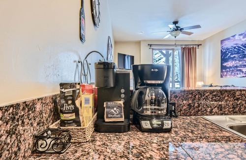 The Highlands Condominio | Actividades GRATUITAS de SkyCard: chimenea de gas, estacionamiento en el lugar, gimnasio - Highland Greens Lodge 210