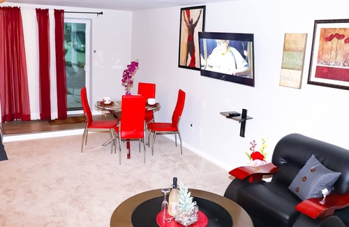 Lithonia Casa | Free Wi-Fi getaway home with secondary suite 10 guests