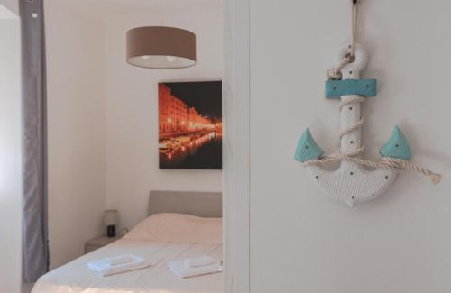 Roiano-Gretta-Barcola-Cologna-Scorcola Apartamento | [Free WiFi & Netflix] Roiano Elegant Apartment