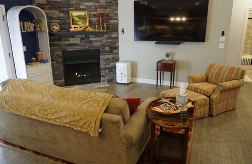McHenry Casa | Freedom Haven - Newly built home offers utmost privacy and quality at every.....