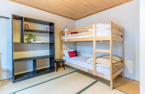 Niseko Cabina | Freeride Backpackers Lodge Niseko
