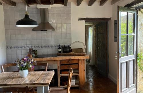 Courcelles-les-Gisors Casa | French countryside near Paris!