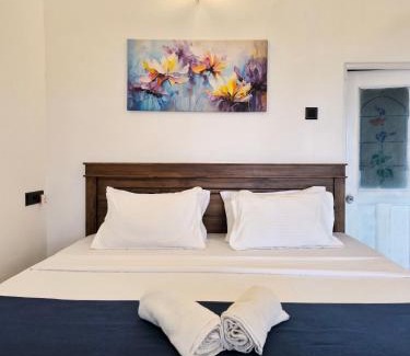 Uppuveli Casa | French Garden Regish Guest House