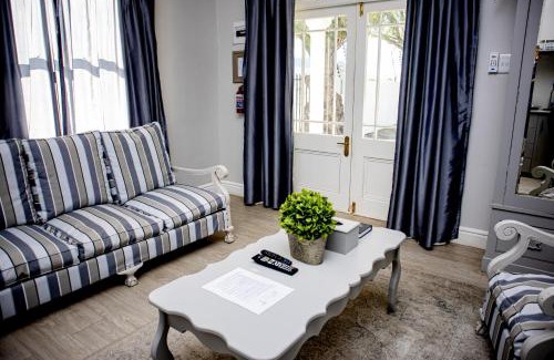 Beaufort West Casa | French Karoo Guesthouse