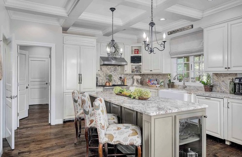 Mentone Casa | French Quarter - New Orleans Charm in the Mountain