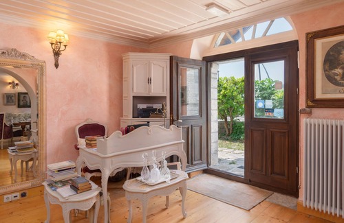 Ano Pedina Casa | French style 8 bedroom country house in the heart of Zagori -Ano Pedina