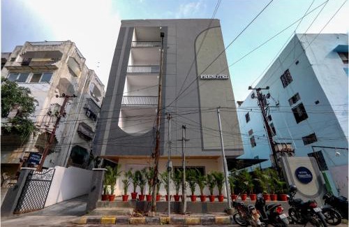 Begumpet Hotel | Frenotel