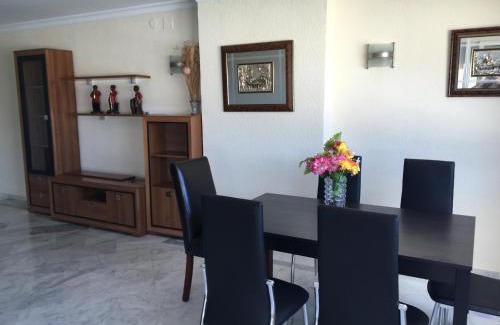 Torrequebrada Apartamento | Frente al mar