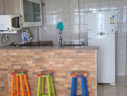 Itarare Apartamento | Frente Mar - Apartamento para 4 Hóspedes com Home Office Wi-Fi 200mbps, Ar Condicionado e Cozinha Completa