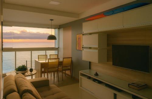 Praia de Itaparica Apartamento | FRENTE MAR: Lindo Ap - aconchegante e decorado em Vila Velha