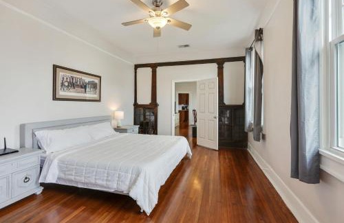 Freret Apartamento | Freret Apartments near Streetcar & Tulane