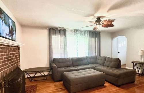Bayview Casa | Fresh and clean newly renovated residential home