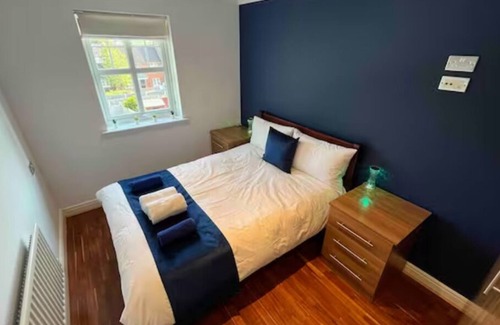 Whittington Apartamento | Fresh & Bright 3 Bed Apartment in London