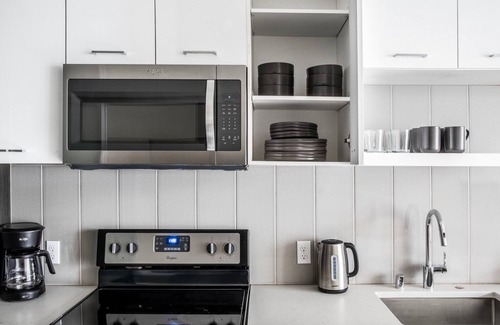 Yesler Terrace Apartamento | Fresh First Hill Jr 1BR w/ Gym, Lounge & BBQ, nr Park, by Blueground