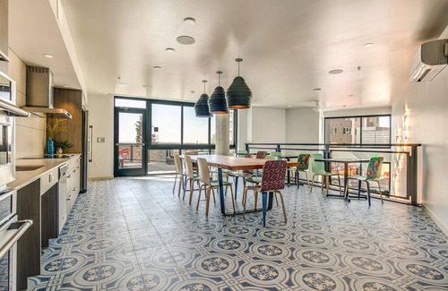 Yesler Terrace Apartamento | Fresh First Hill Jr 1BR w/ Gym, Lounge & BBQ, nr Park, by Blueground