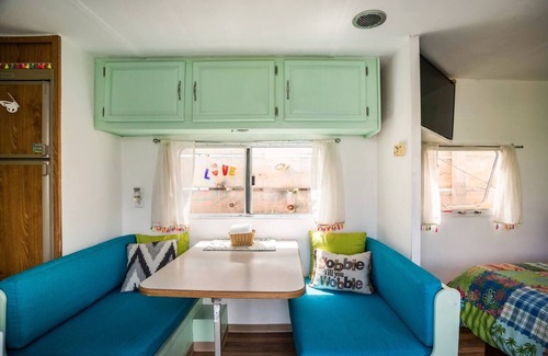 Ensenada Casa | 🏝Fresh & lovely RV great location 🤙🏽charming vibes