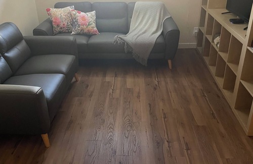 St. Albert Casa | Fresh new basement suite in historic St. Albert, 15 mins to WEM & local shopping