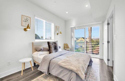 Historic Filipinotown Casa | Fresh & New Downtown La Condo!
