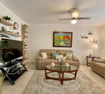 Santo Domingo Apartamento | FreshBreeze - Apartment Near US Embassy