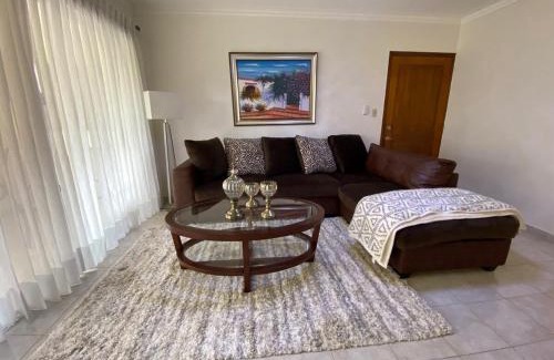 Santo Domingo Apartamento | FreshBreeze - Apartment Near US Embassy