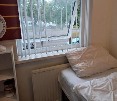 Birmingham Casa | Fresher Space Home Stay