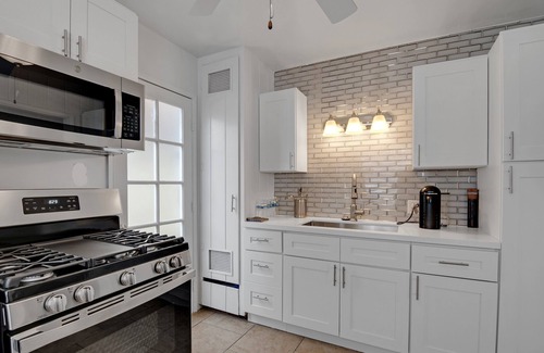 Peninsula Casa | Freshly remodeled beach getaway, steps to the sand
