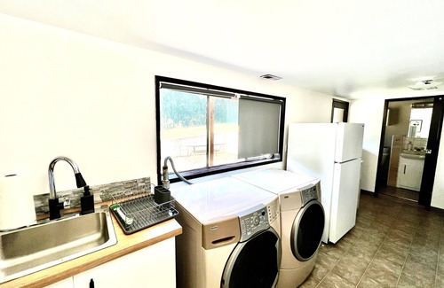 Beaverton Apartamento | Freshly remodeled, modern & pet friendly unit!