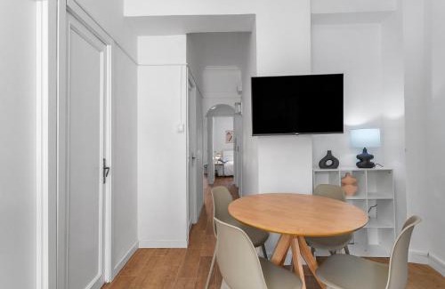 Alcoy Apartamento | Freshly renovated Old Town Alcoy with AC