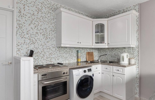 Pembroke Apartamento | Freshwater Bay - Sea View Apartment