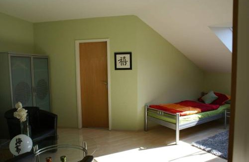 Rondorf Apartamento | Freundlich helles Appartment