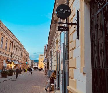 Debrecen Apartamento | Friday’s apartman