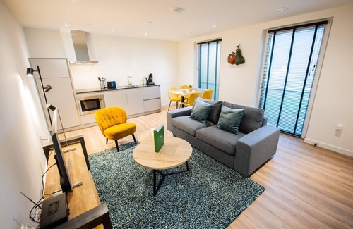 Tiel Apartamento | Friendly 50m² Apartment with Terrace (WE-39-A)