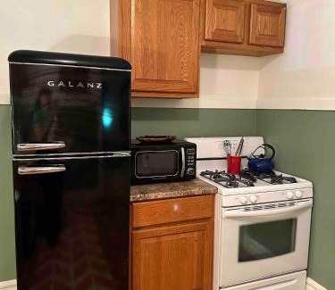 Berwyn Apartamento | Friendly Songbird Suite