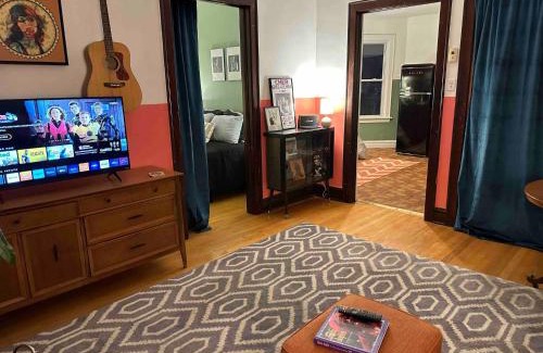 Berwyn Apartamento | Friendly Songbird Suite