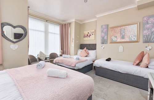 Blackpool Town Center Cama Y Desayuno | Friends Hotel
