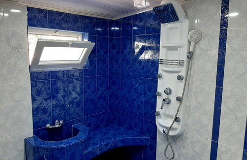 Sheki Casa | Friends House является гостеприемным домом который будет рад встретить любого