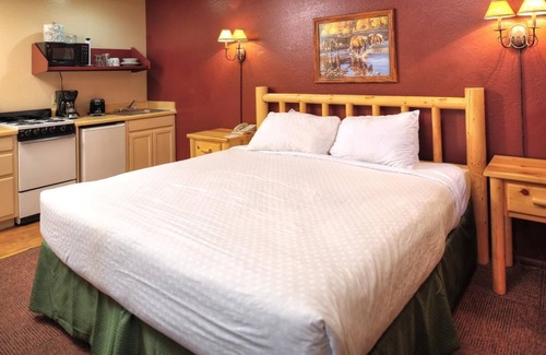 Kohls Ranch Complejo | Friends Vacation, Pool, Mini Golf
